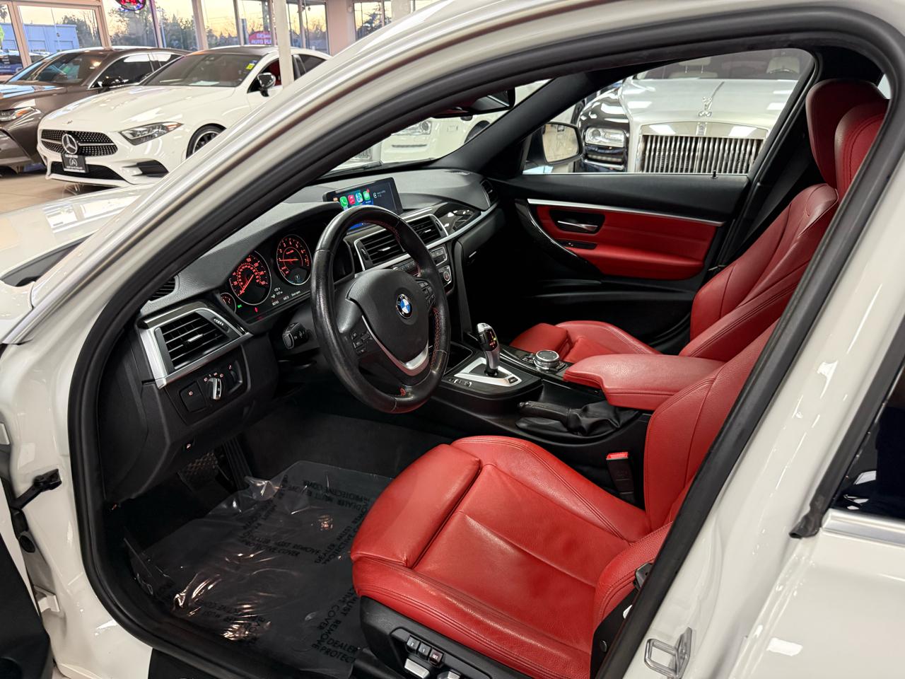 BMW 3-Series 330e iPerformance Sedan 2017