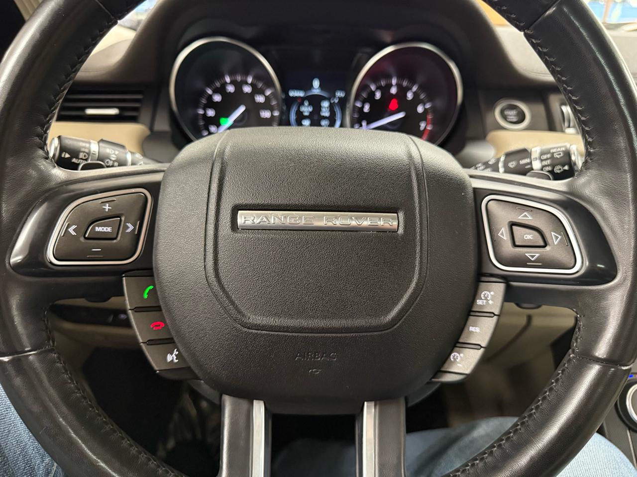 Land Rover Range Rover Evoque SE 2019