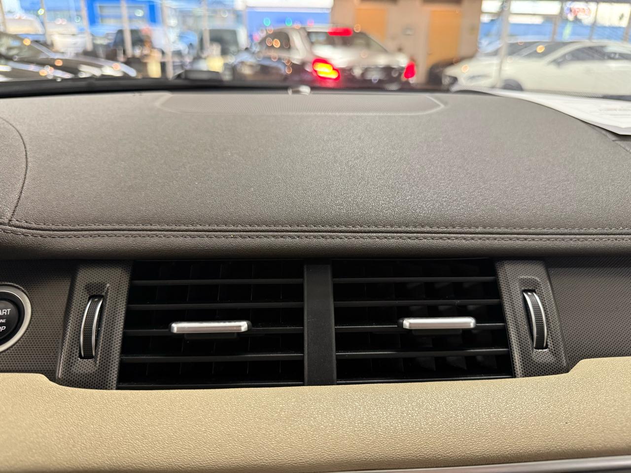 Land Rover Range Rover Evoque SE 2019