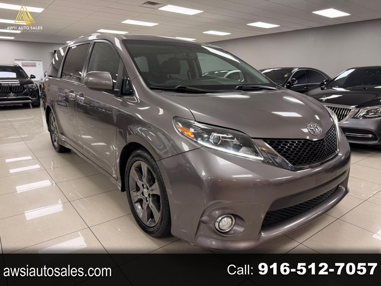 2016 Toyota Sienna SE FWD 8-Passenger FWD V6