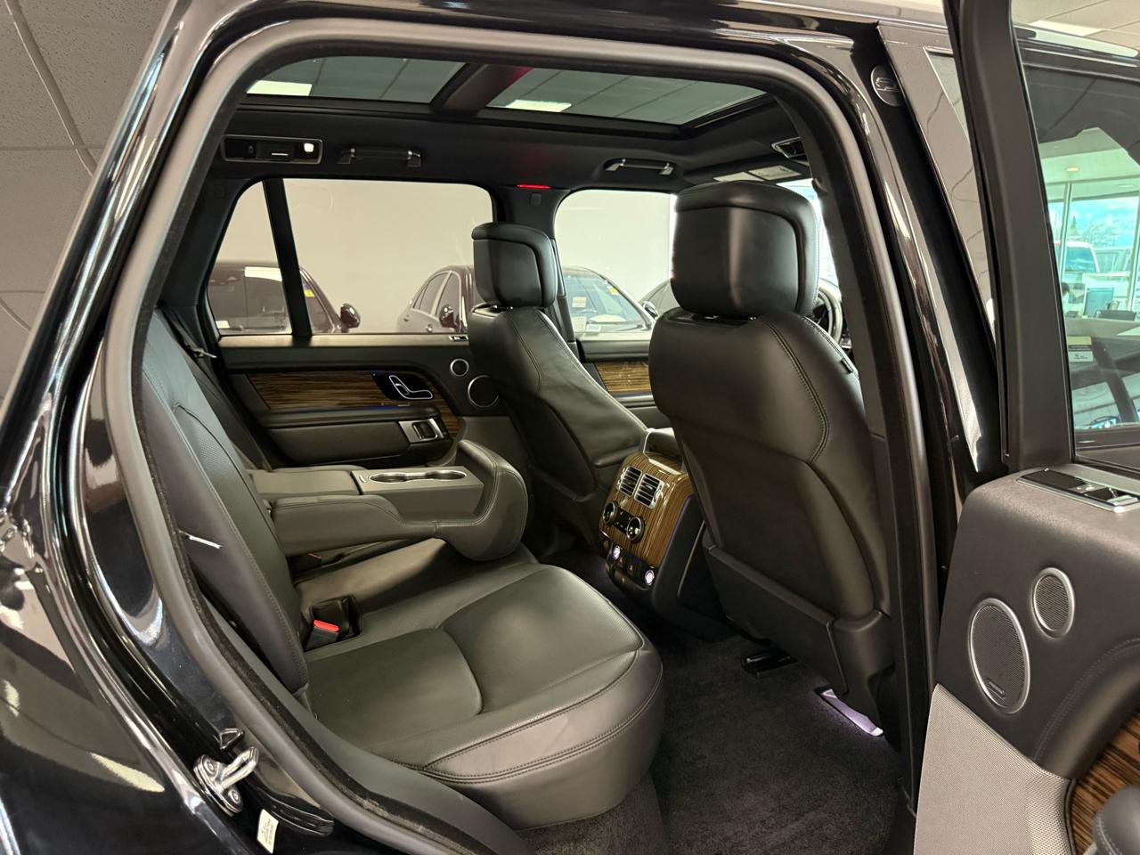 Land Rover Range Rover HSE 2018