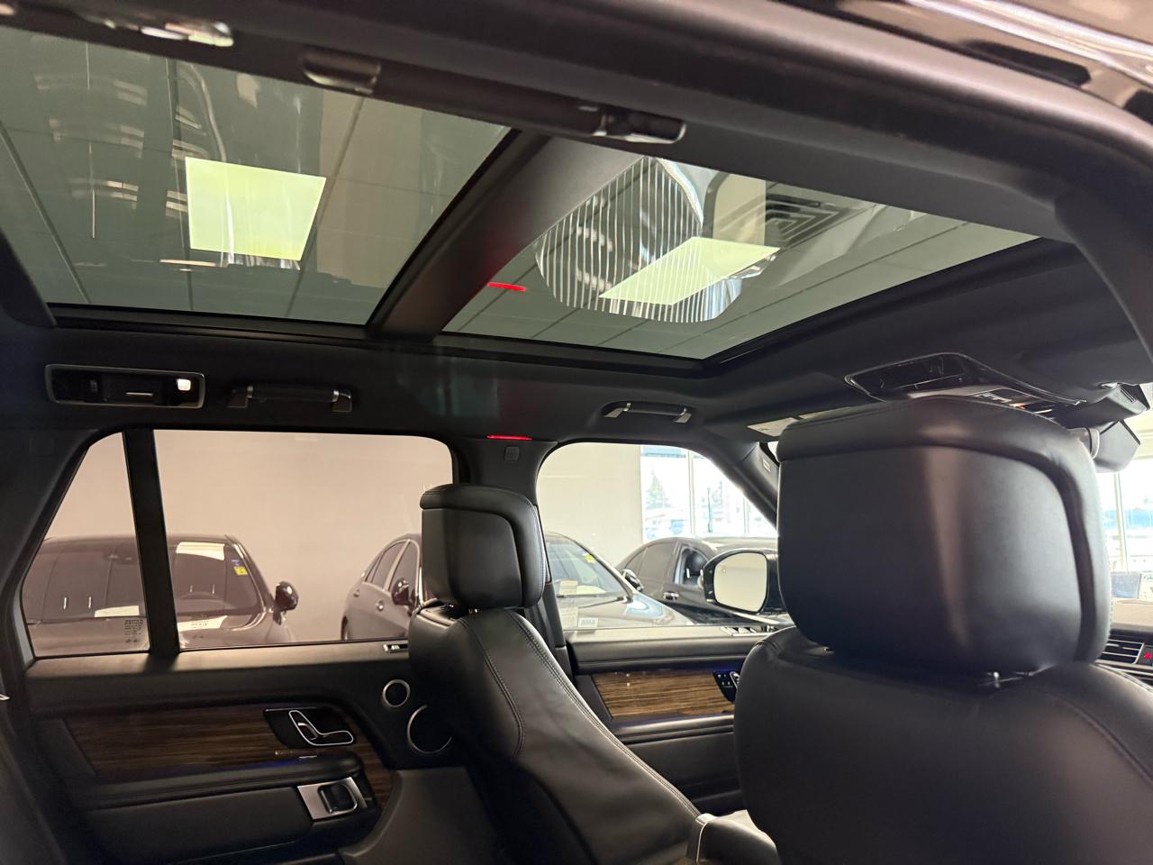 Land Rover Range Rover HSE 2018