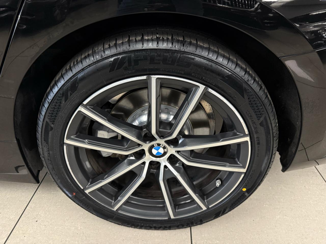 BMW 3-Series 330i 2019