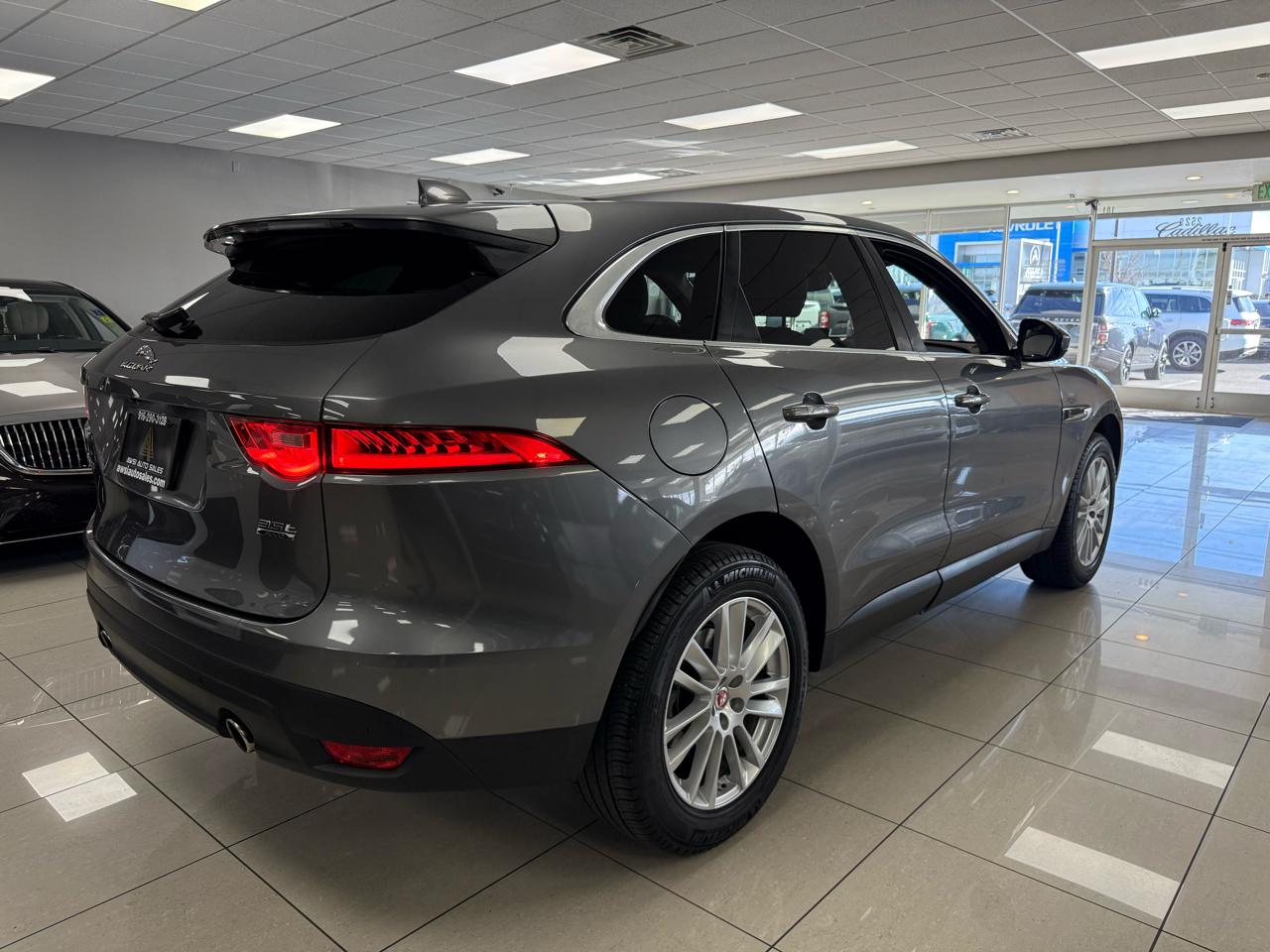 Jaguar F-Pace 35t Prestige 2017