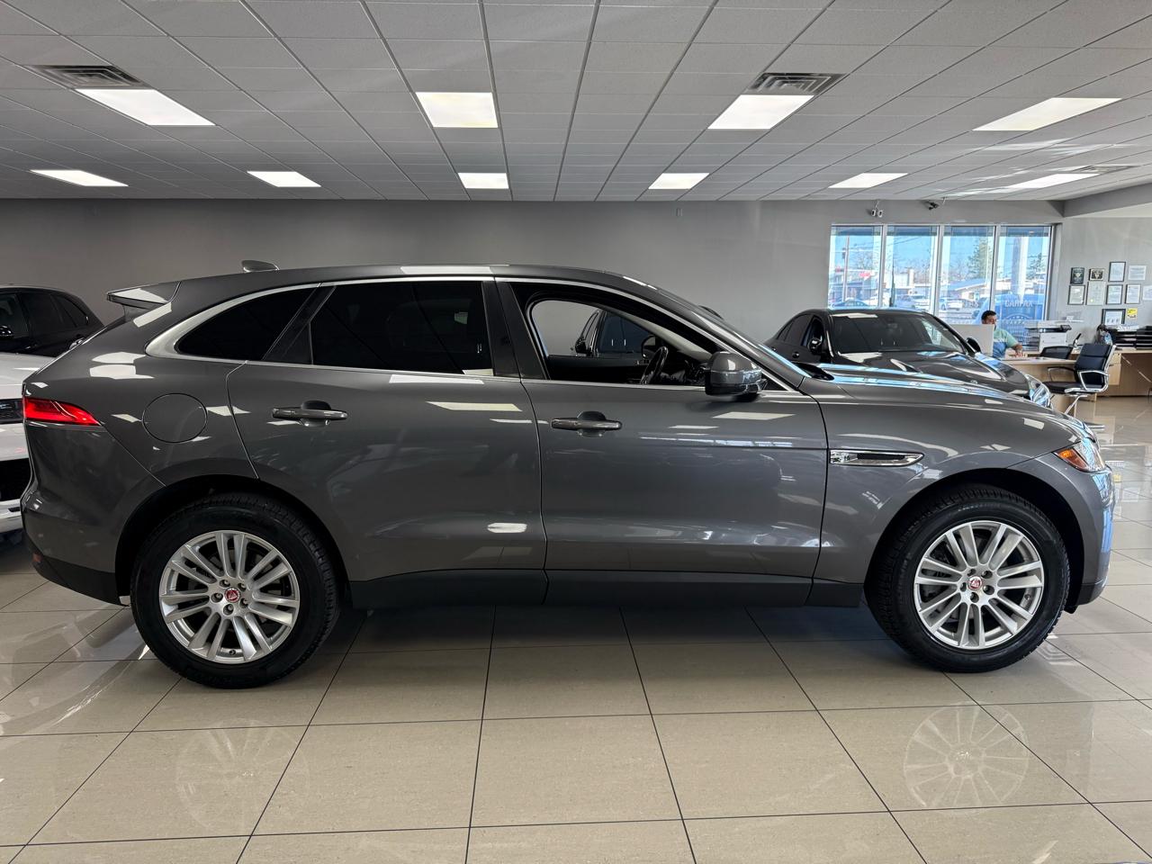 Jaguar F-Pace 35t Prestige 2017