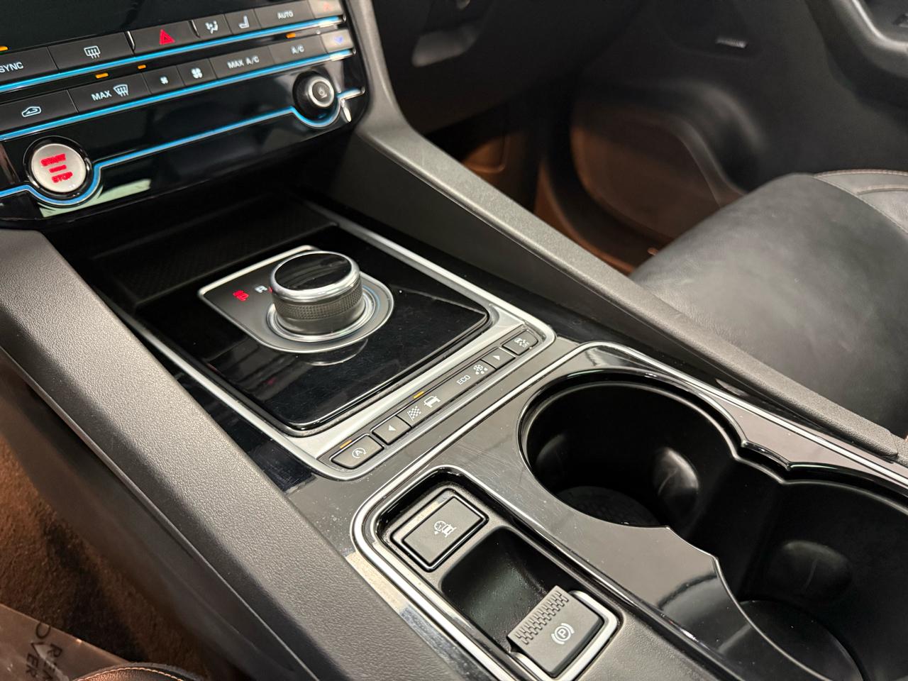 Jaguar F-Pace 35t Prestige 2017