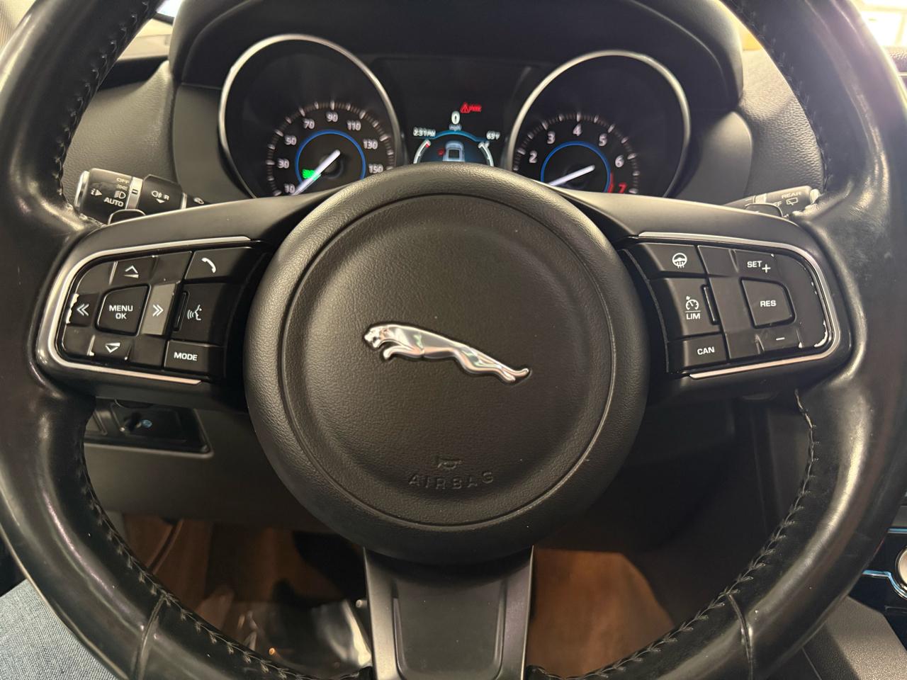 Jaguar F-Pace 35t Prestige 2017