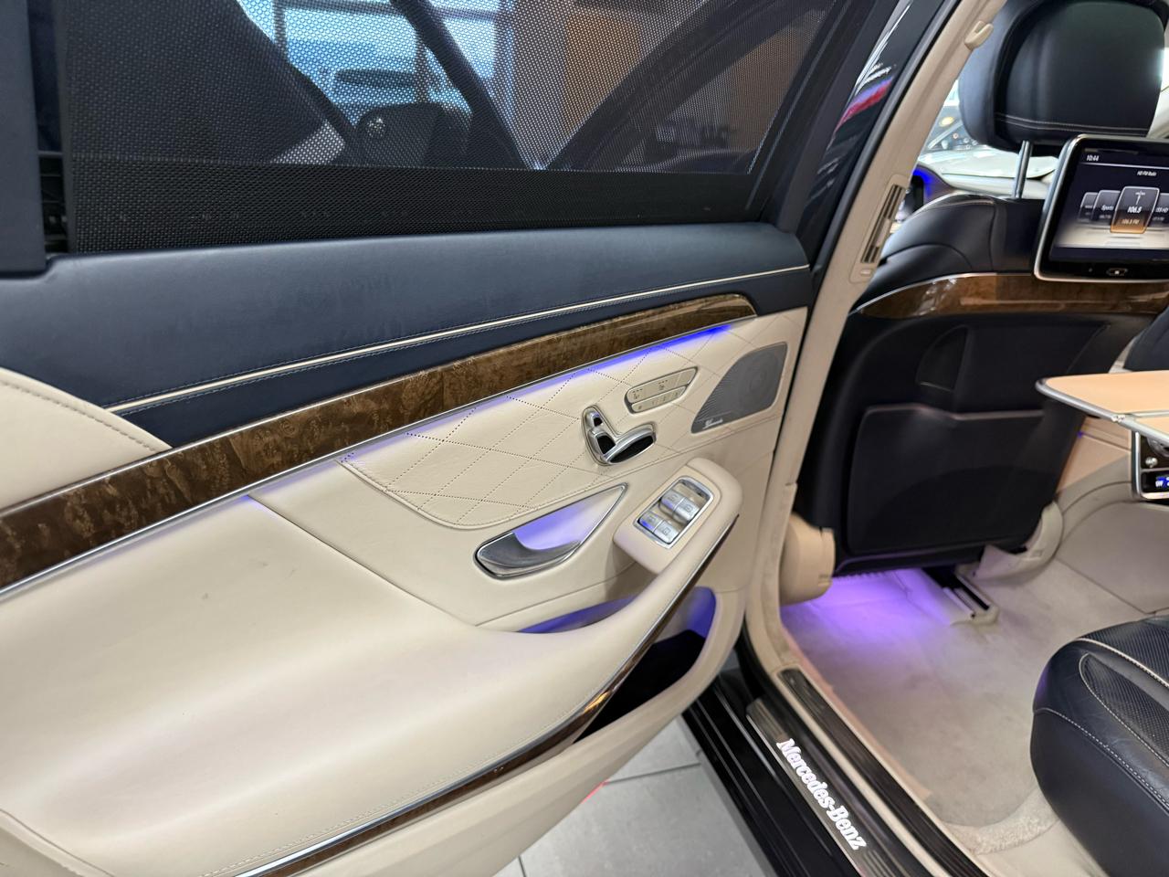 Mercedes-Benz S-Class S550 2014