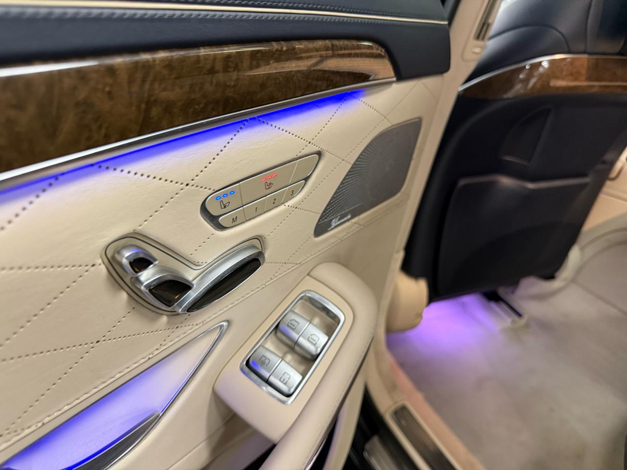 Mercedes-Benz S-Class S550 2014