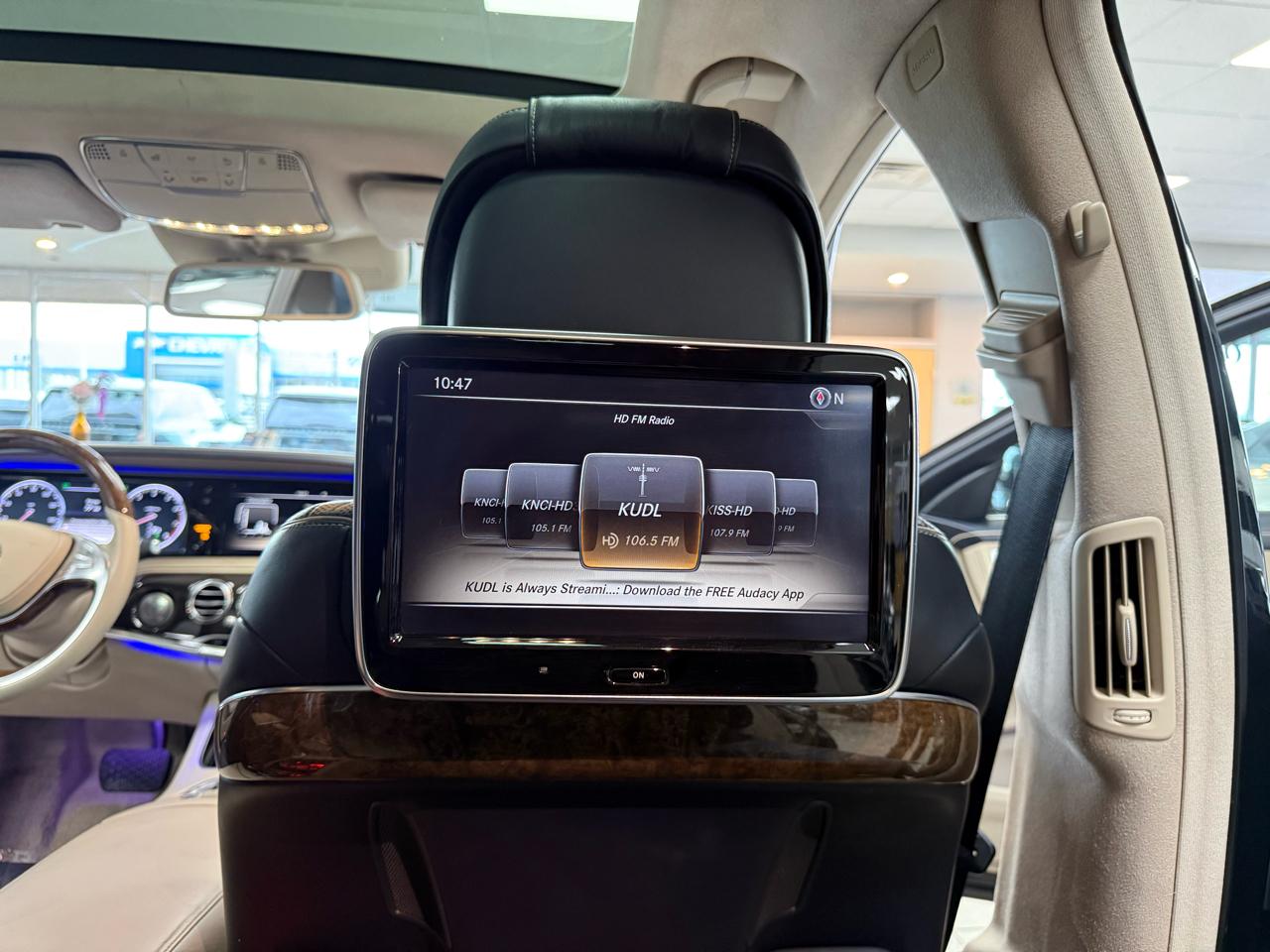 Mercedes-Benz S-Class S550 2014