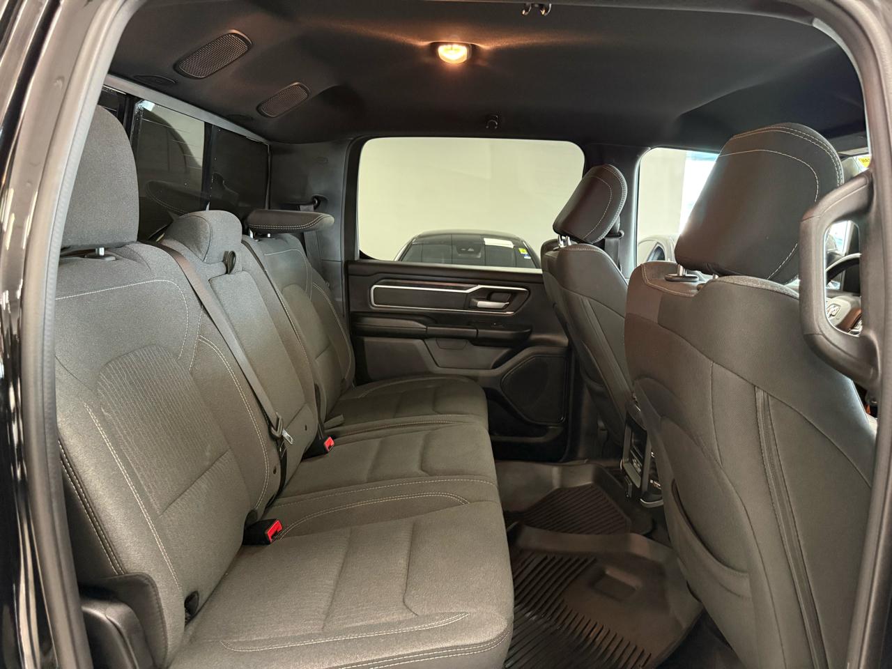 RAM 1500 Big Horn Crew Cab SWB 4WD 2021