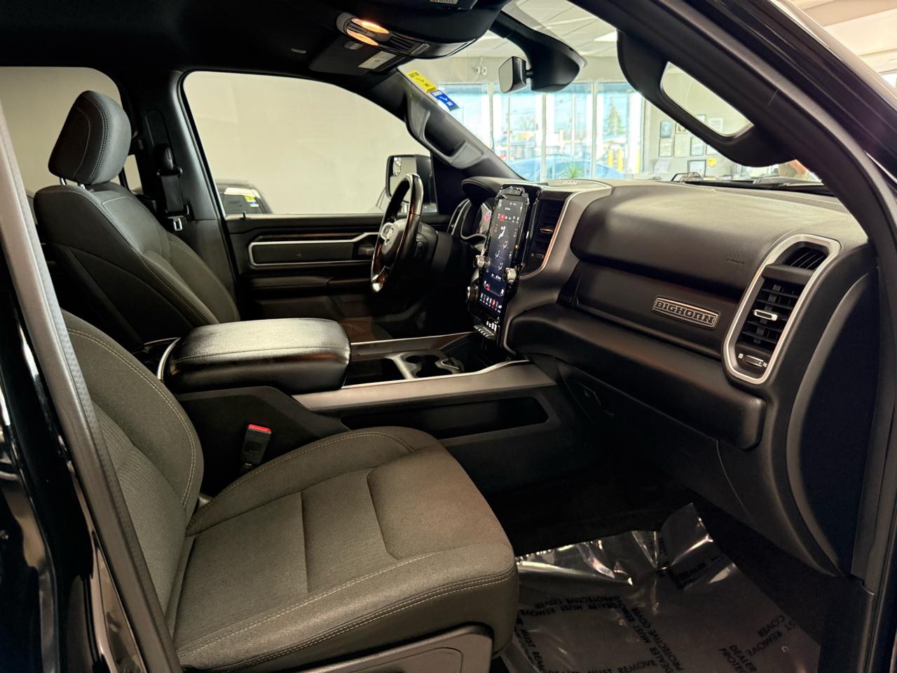 RAM 1500 Big Horn Crew Cab SWB 4WD 2021