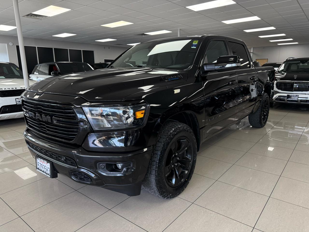 RAM 1500 Big Horn Crew Cab SWB 4WD 2021