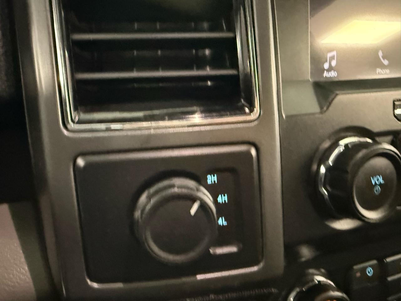 Ford F-150 King-Ranch SuperCrew 5.5-ft. 4WD 2019