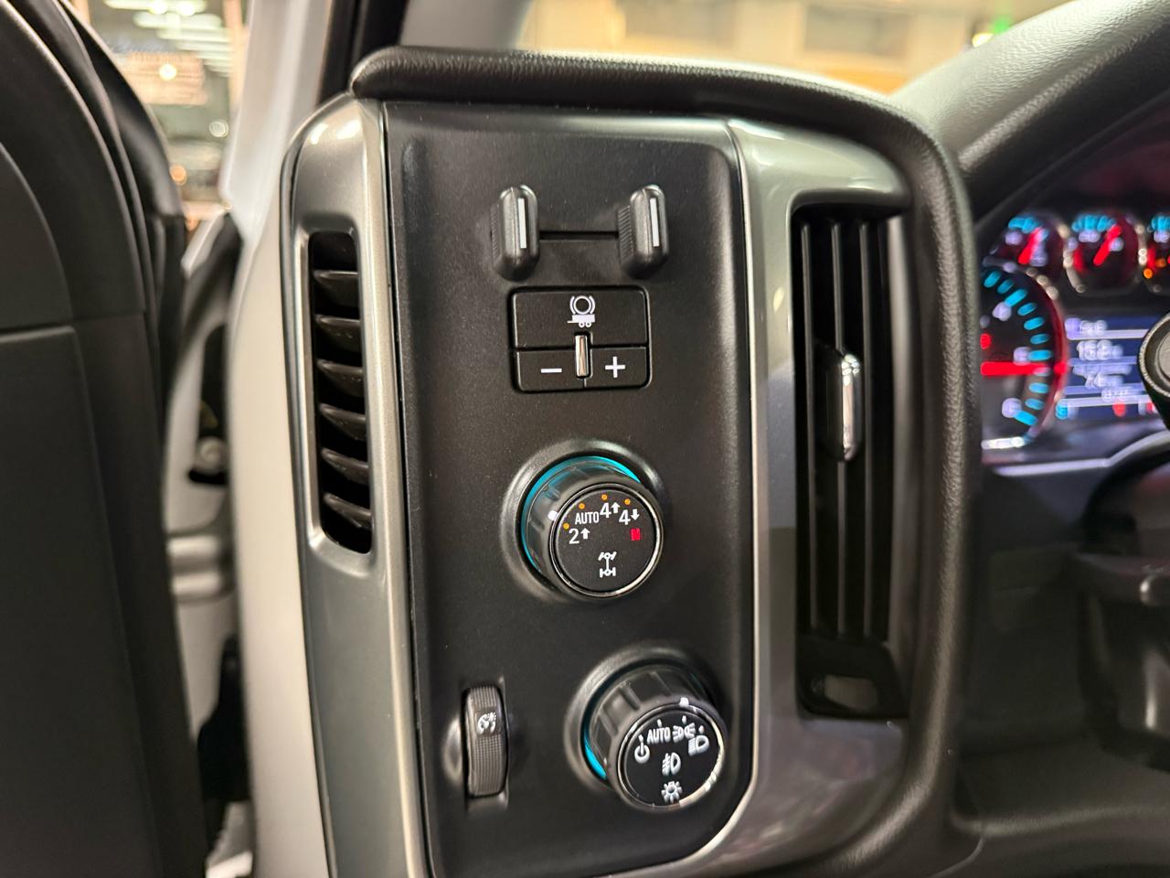 Chevrolet Silverado 1500 LT Crew Cab 4WD 2018