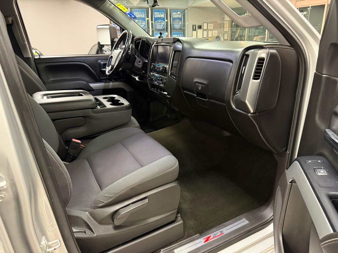 Chevrolet Silverado 1500 LT Crew Cab 4WD 2018