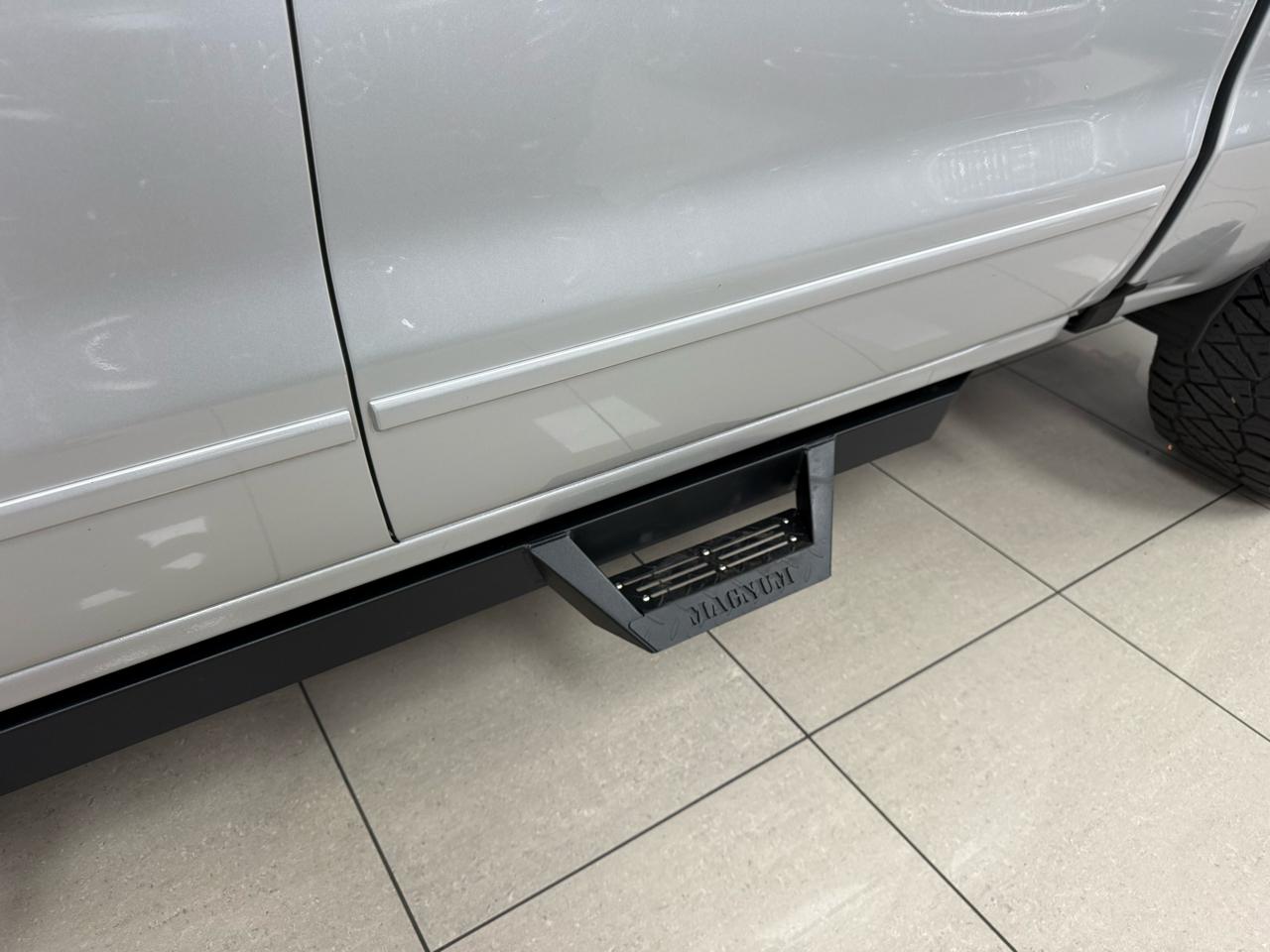 Chevrolet Silverado 1500 LT Crew Cab 4WD 2018