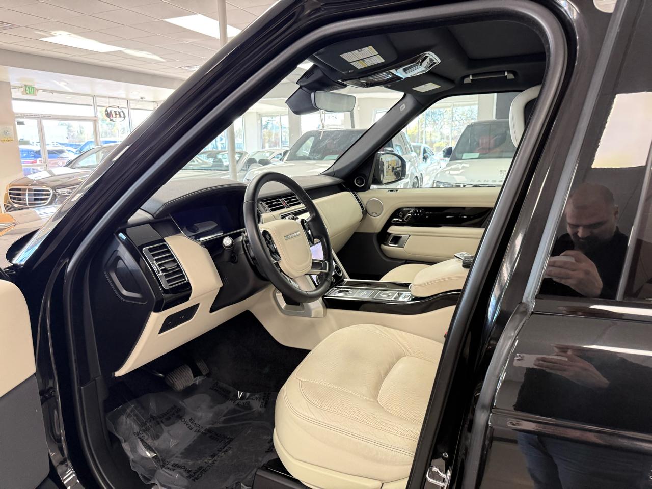 Land Rover Range Rover HSE 2018