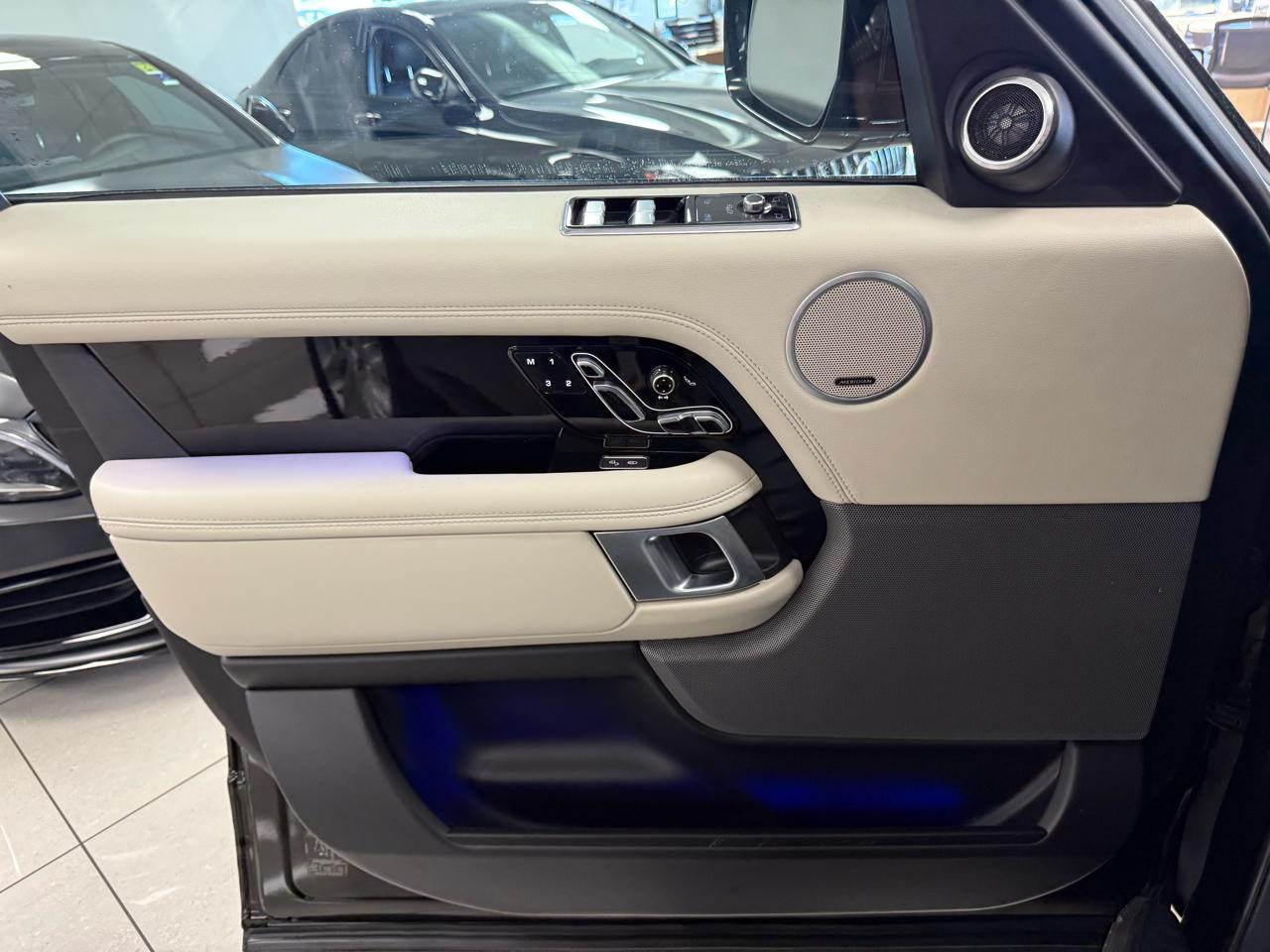 Land Rover Range Rover HSE 2018