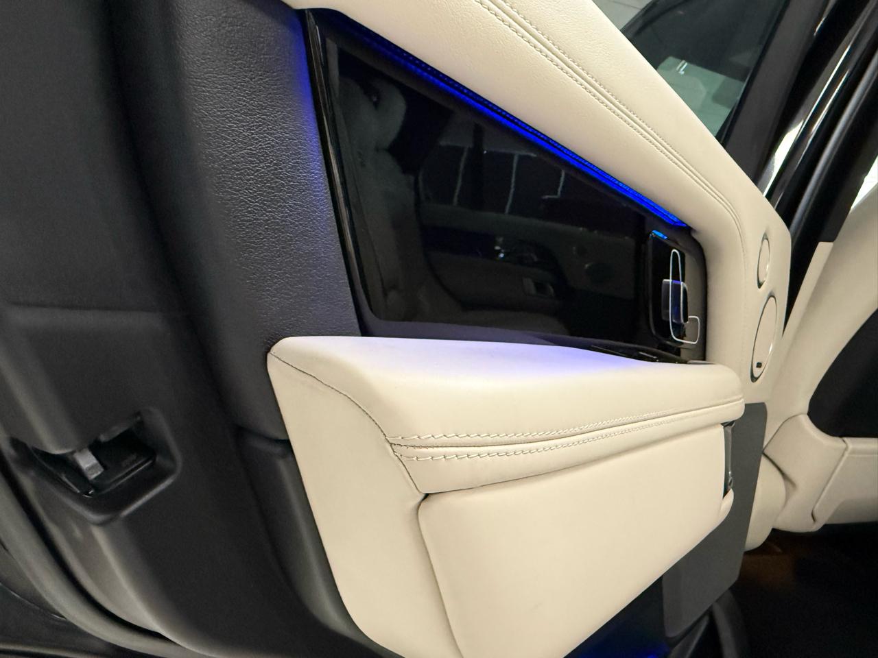 Land Rover Range Rover HSE 2018