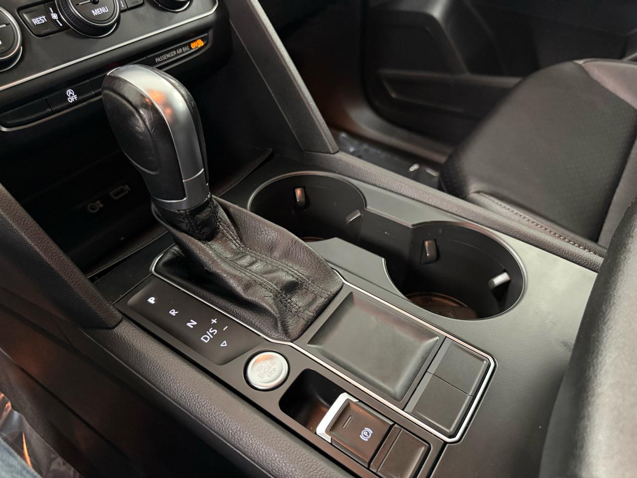 Volkswagen Atlas V6 SE w/Technology 2018