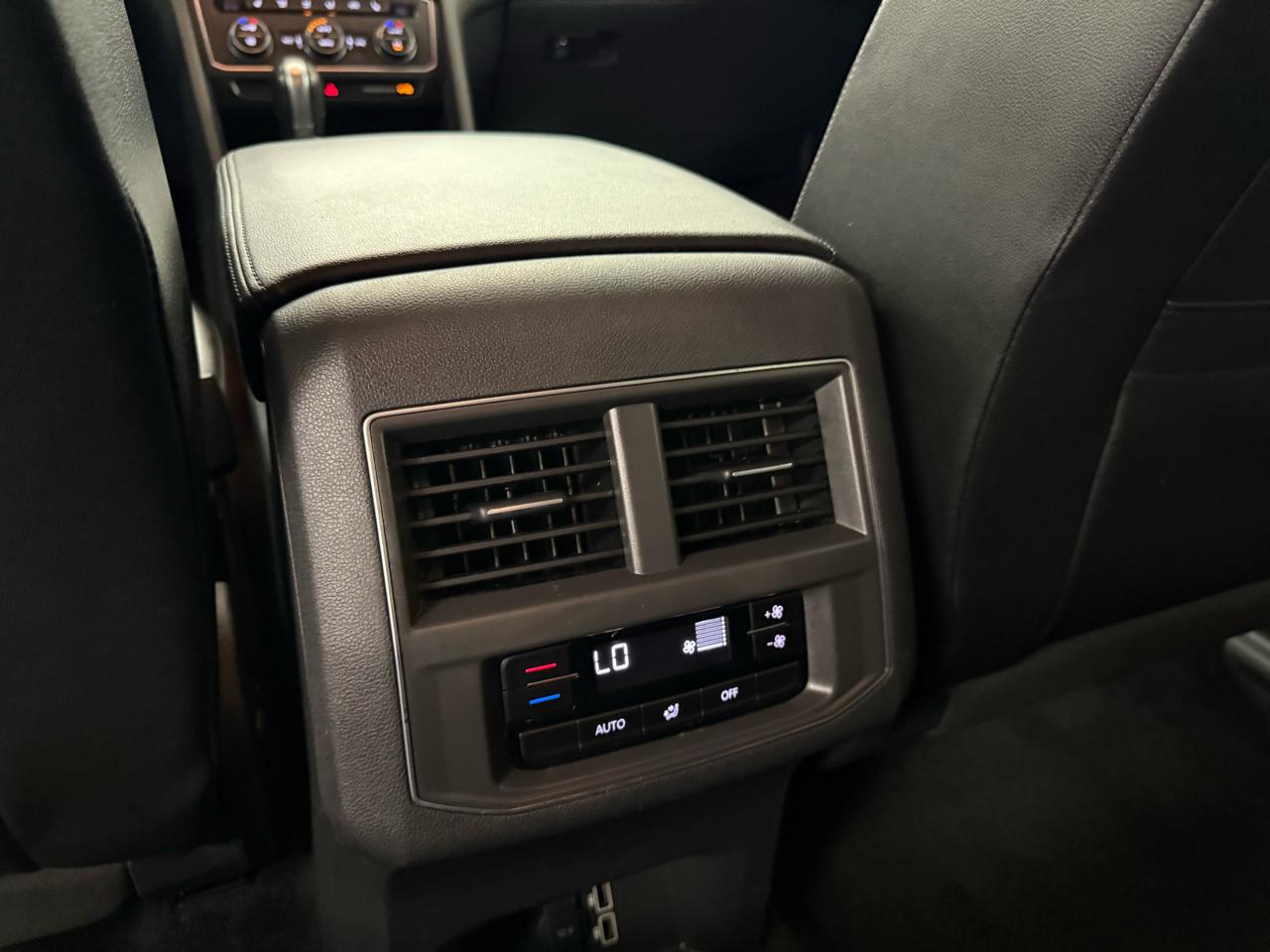 Volkswagen Atlas V6 SE w/Technology 2018