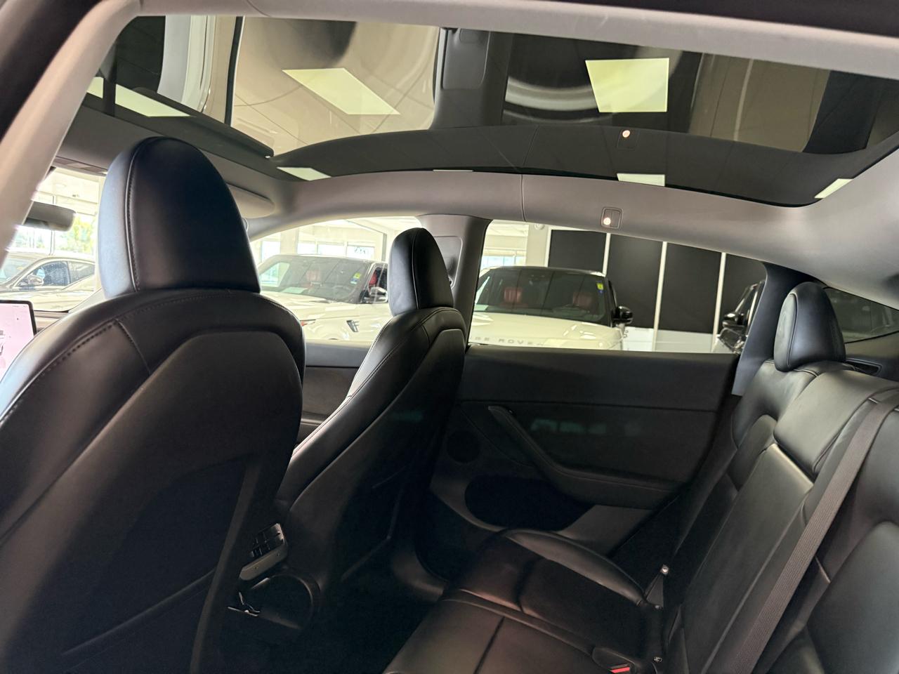 Tesla Model Y Long Range 2024