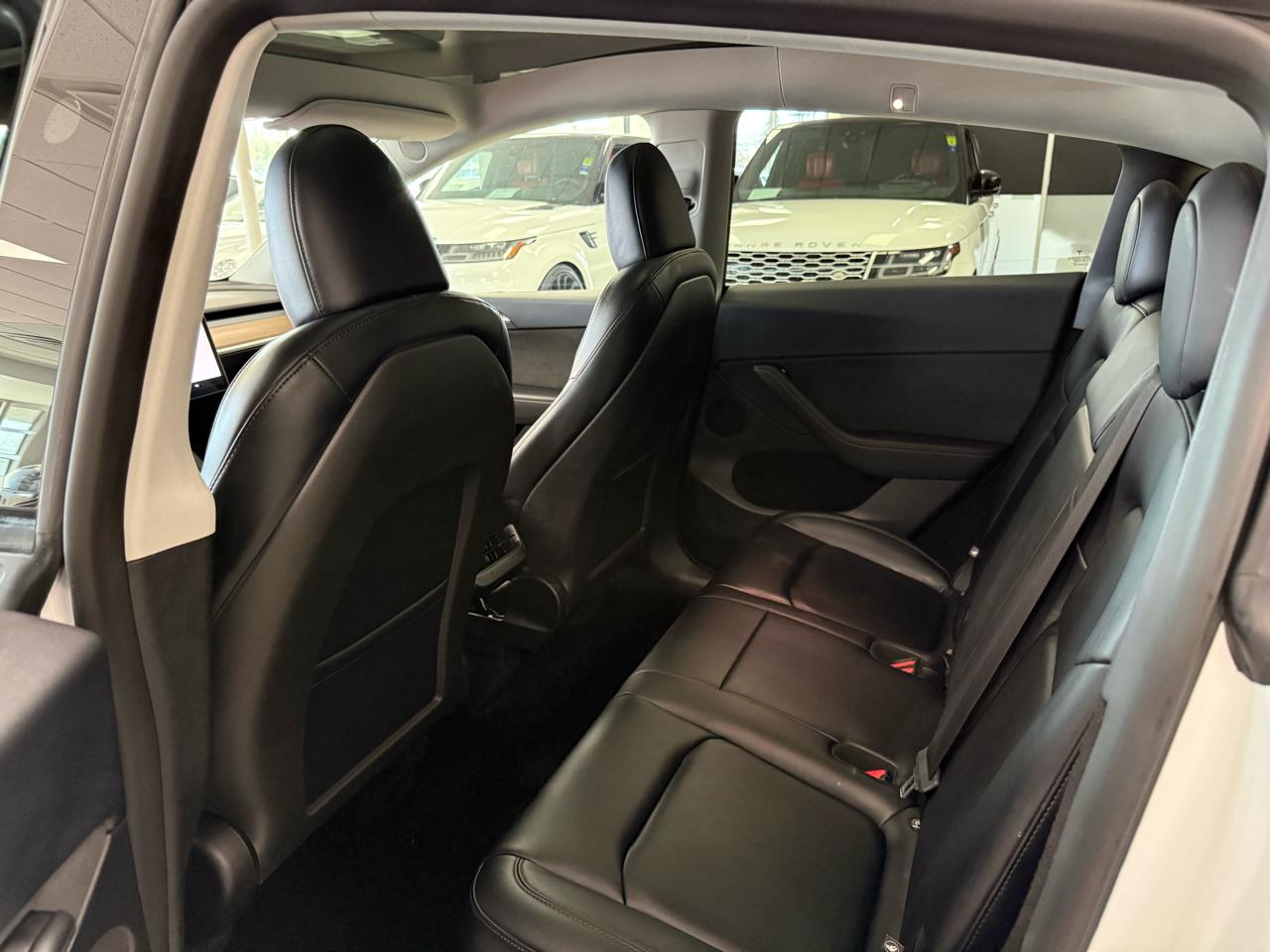 Tesla Model Y Long Range 2024