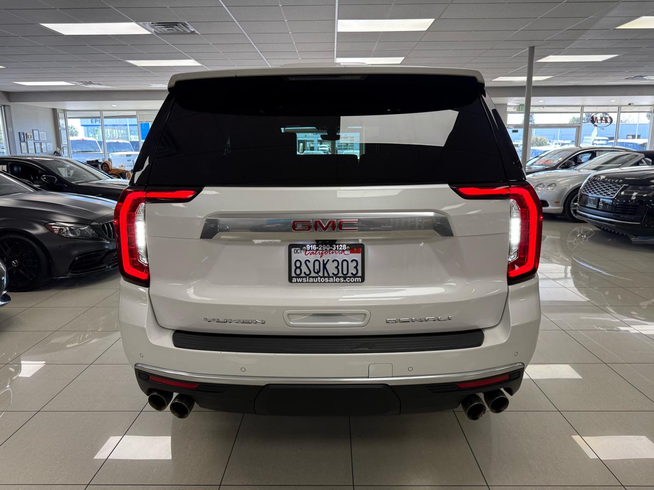 GMC Yukon Denali 4WD 2021