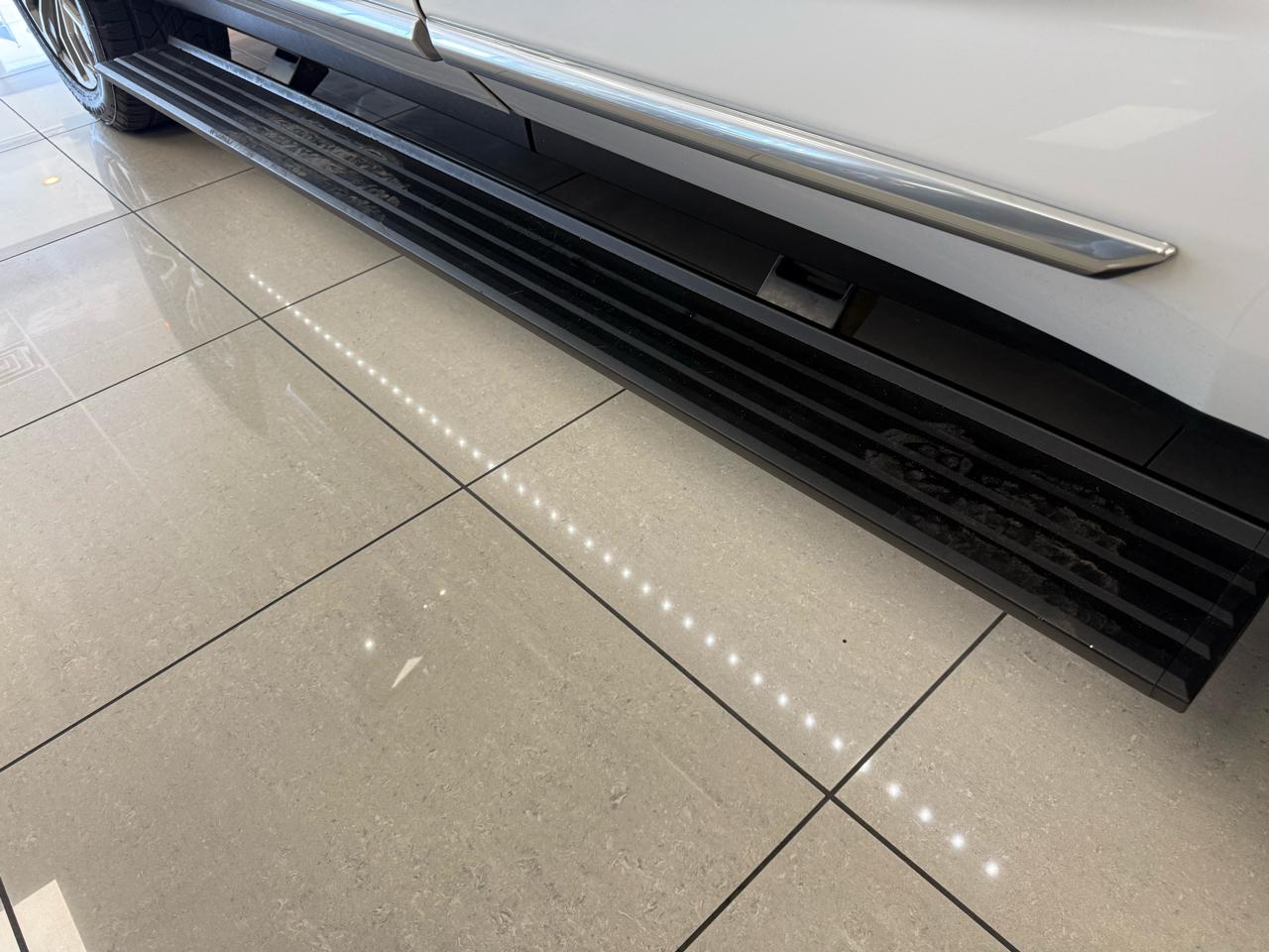 GMC Yukon Denali 4WD 2021