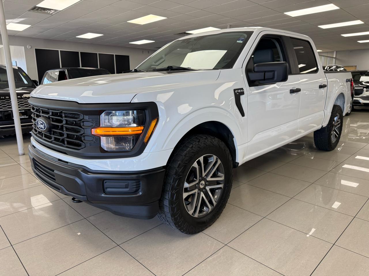 Ford F-150 XL SuperCrew 4WD 2024