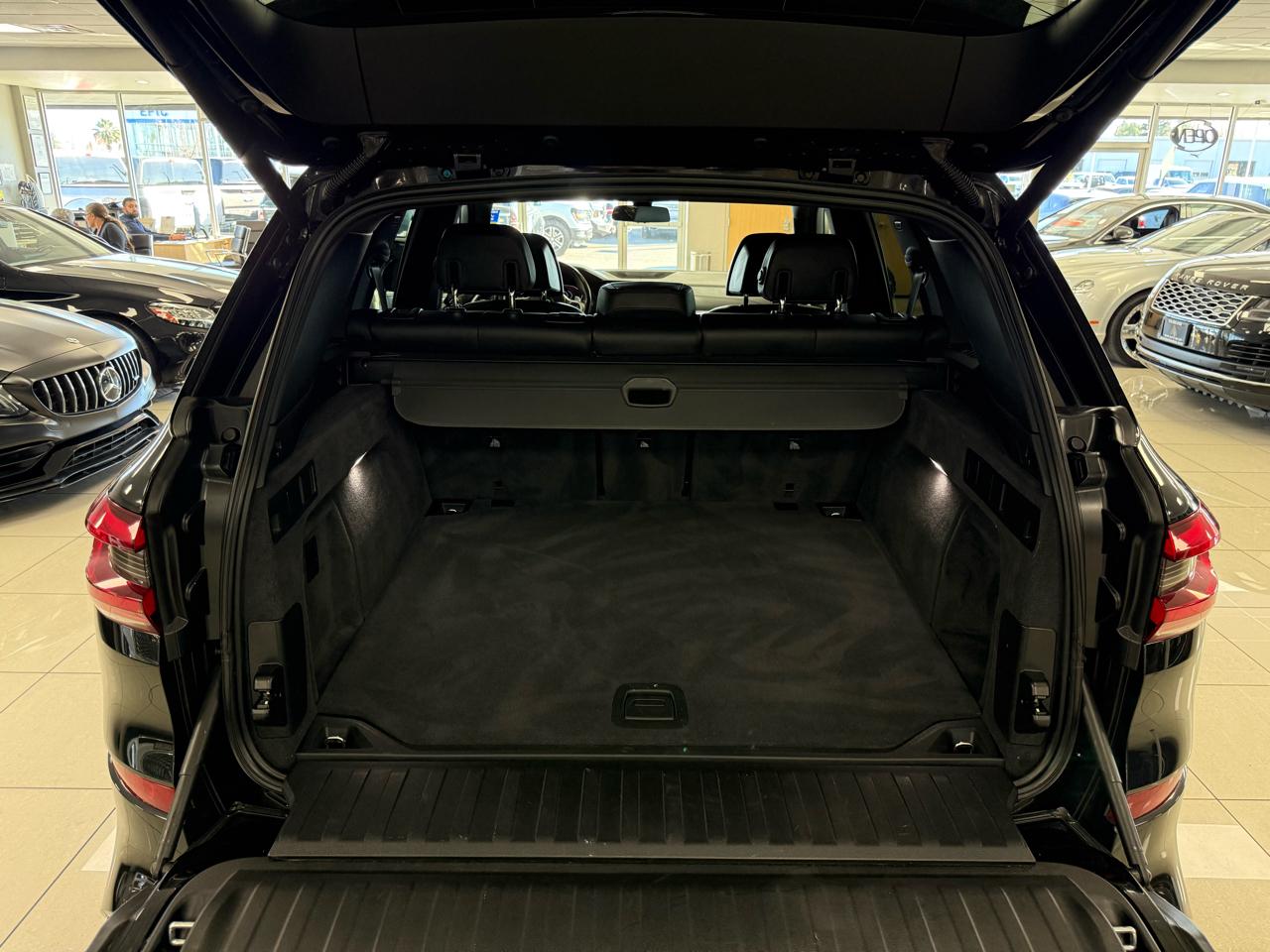 BMW X5 xDrive50i 2019