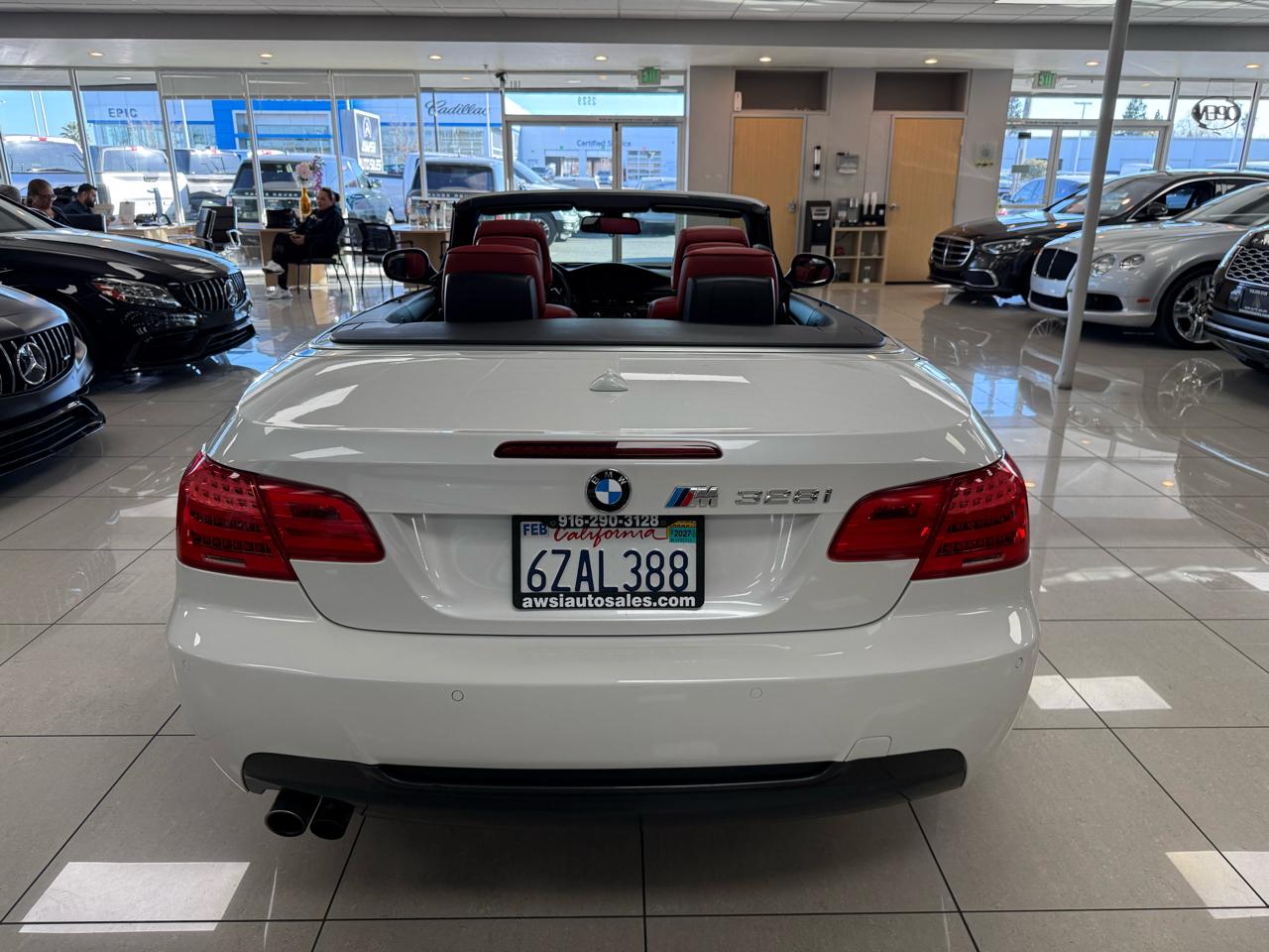 BMW 3-Series 328i Convertible 2013