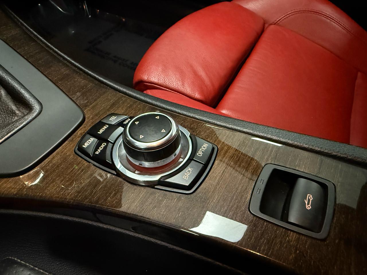 BMW 3-Series 328i Convertible 2013