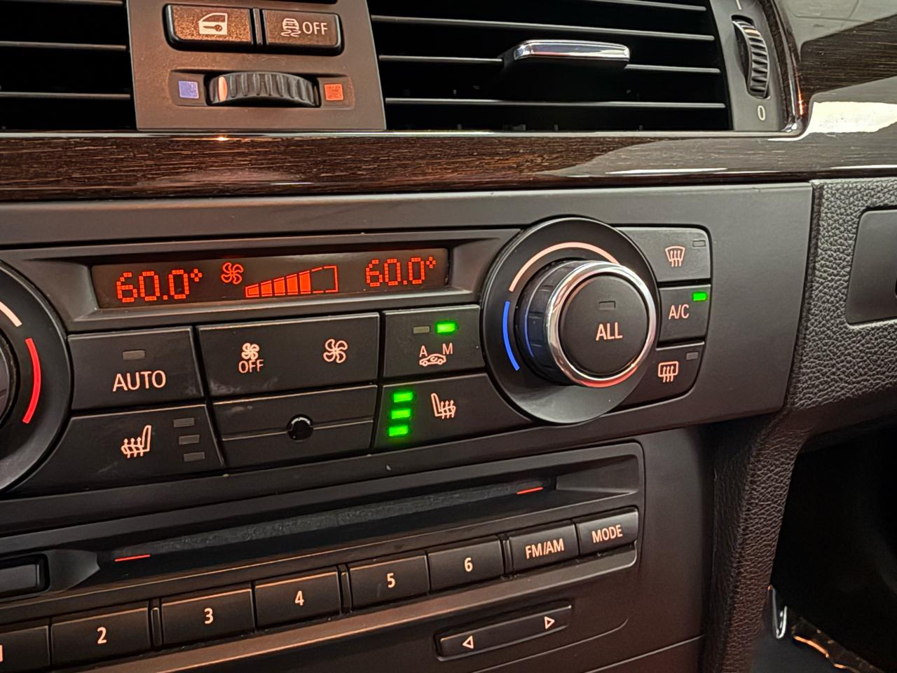 BMW 3-Series 328i Convertible 2013