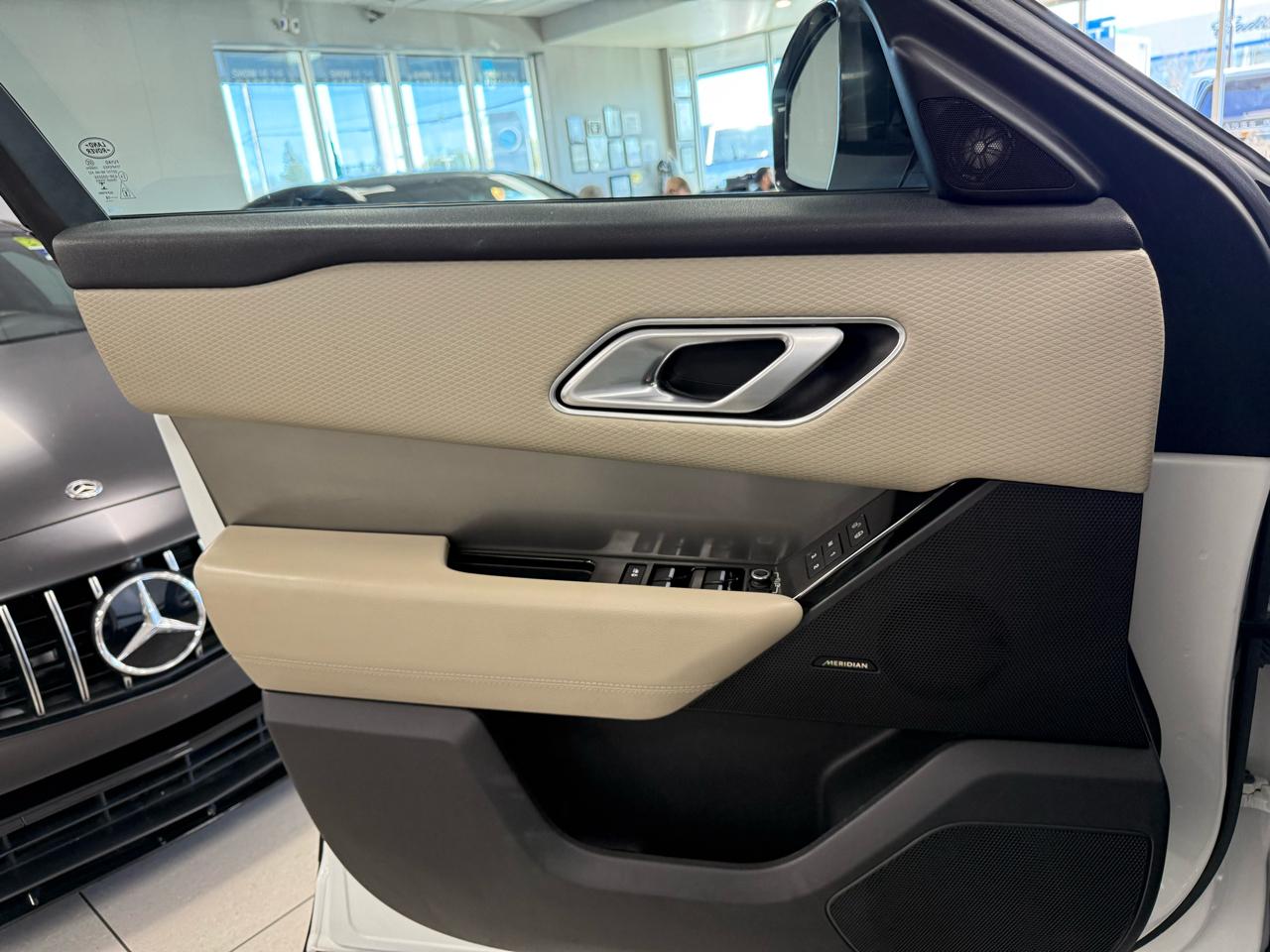 Land Rover Range Rover Velar SE 2019