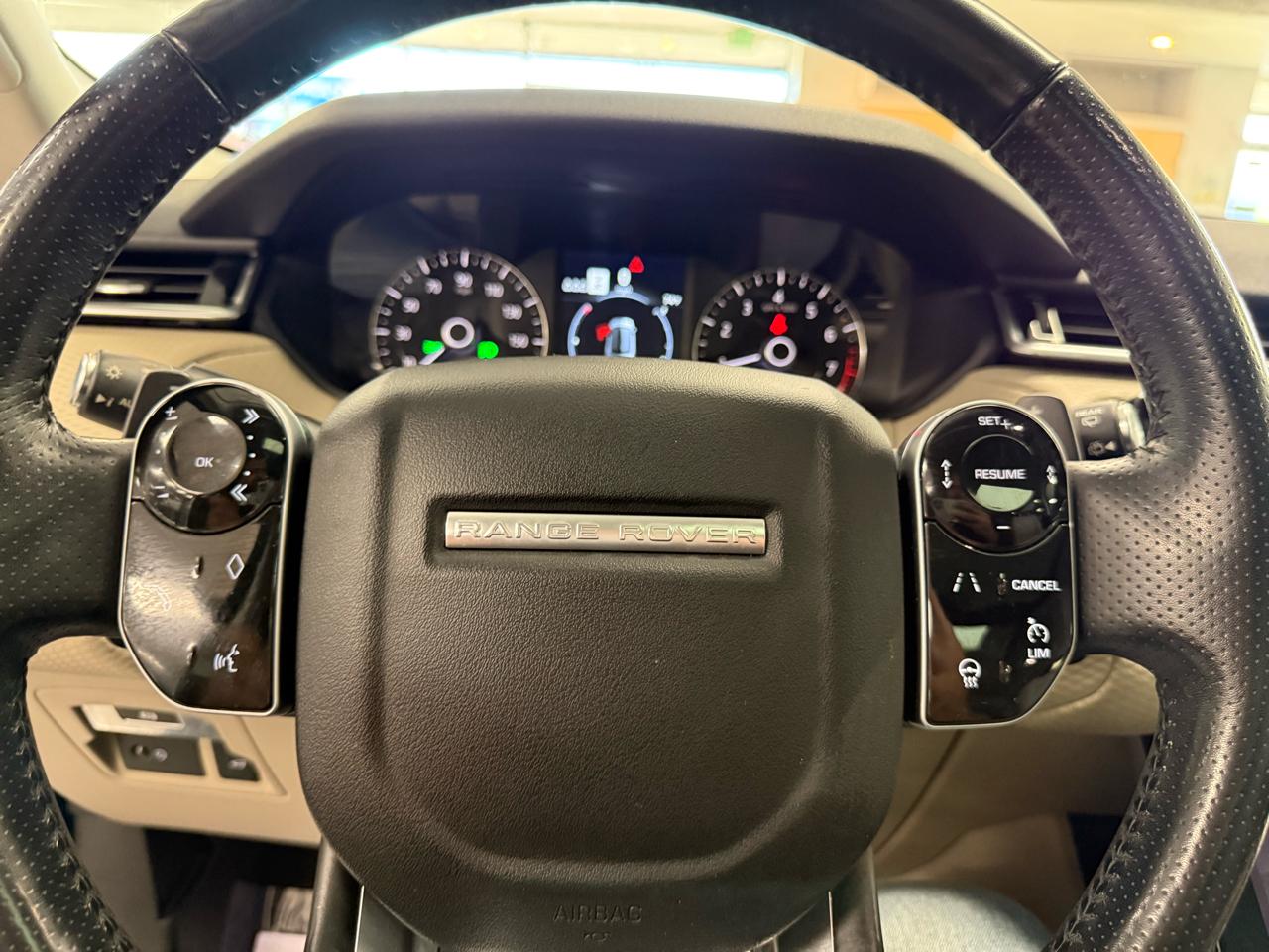 Land Rover Range Rover Velar SE 2019