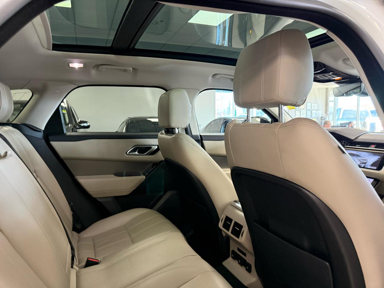 Land Rover Range Rover Velar SE 2019