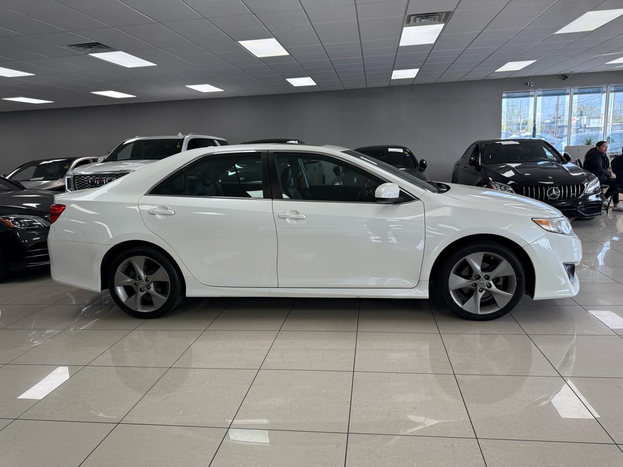Toyota Camry SE Sport 2014
