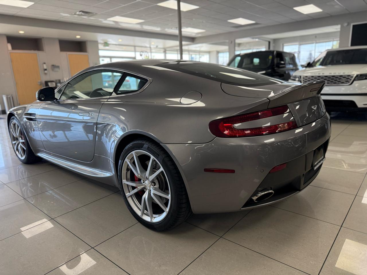 Aston Martin V8 Vantage Coupe 2014