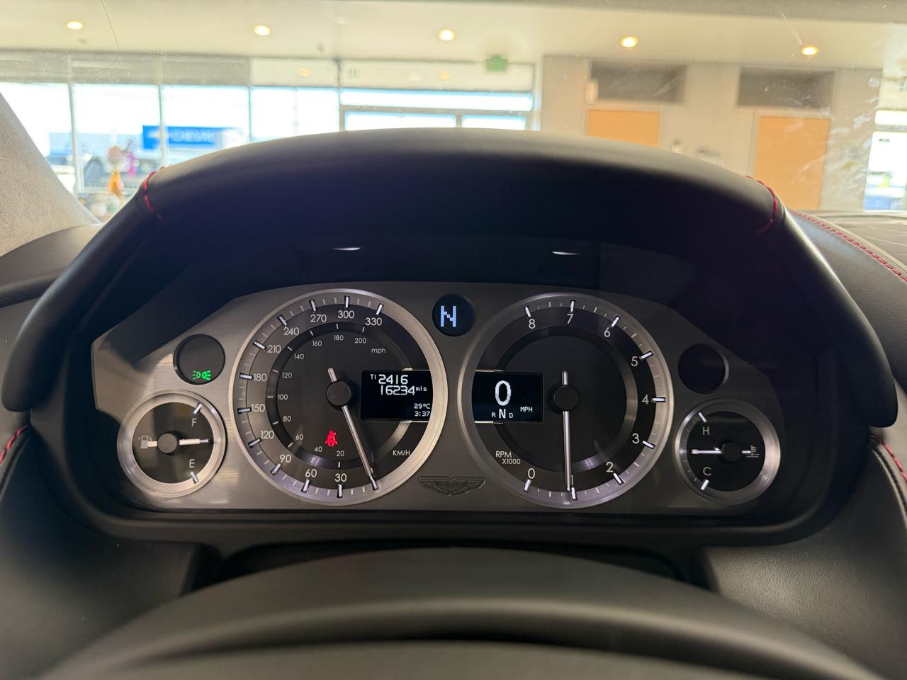 Aston Martin V8 Vantage Coupe 2014