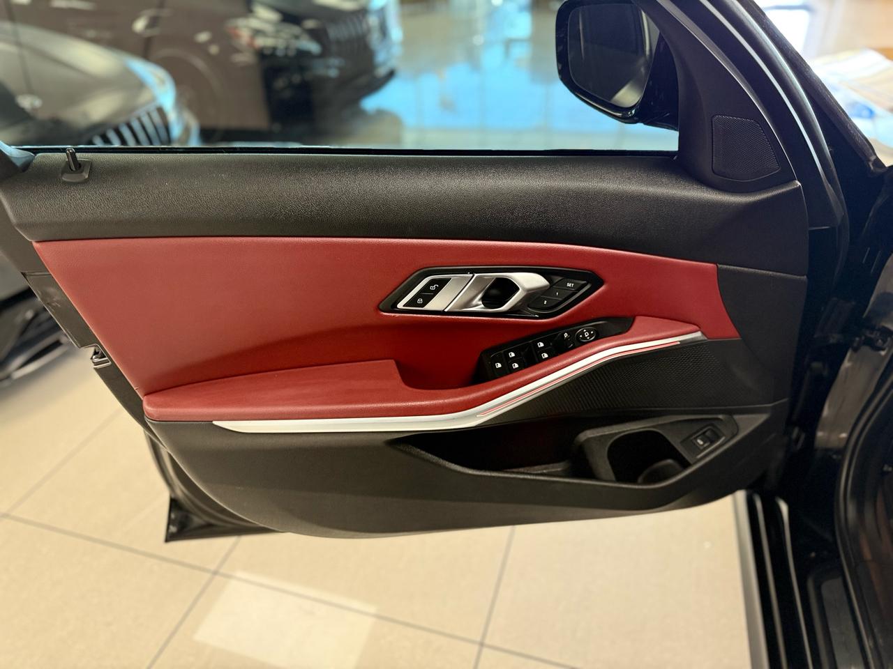 BMW 3-Series 330i 2022