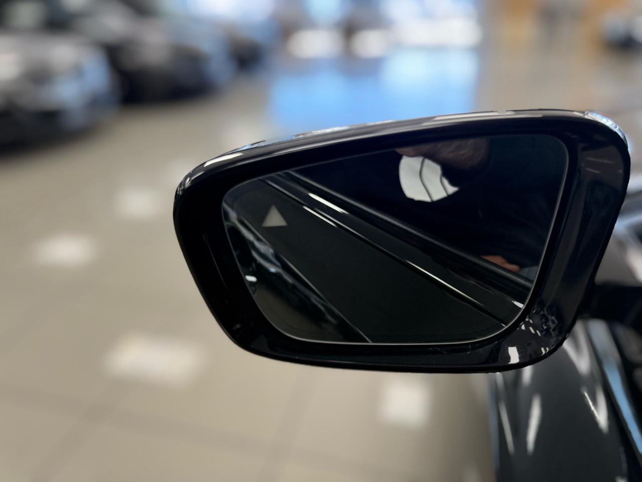 BMW 3-Series 330i 2022