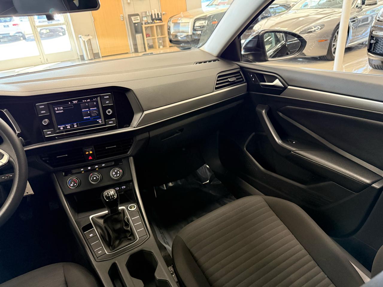 Volkswagen Jetta Trendline 2022