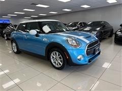 2015 MINI Cooper 