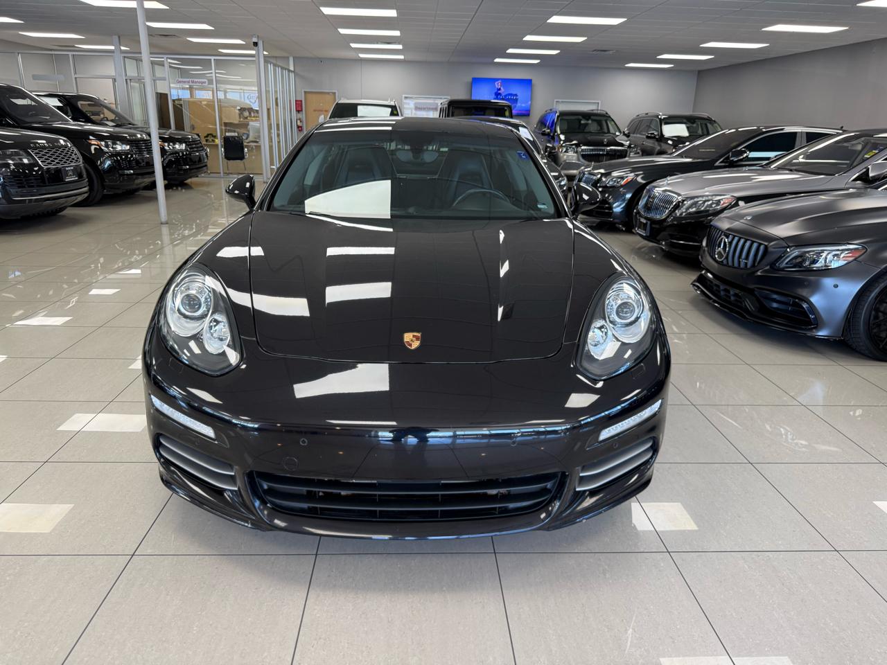 Porsche Panamera 4 2015
