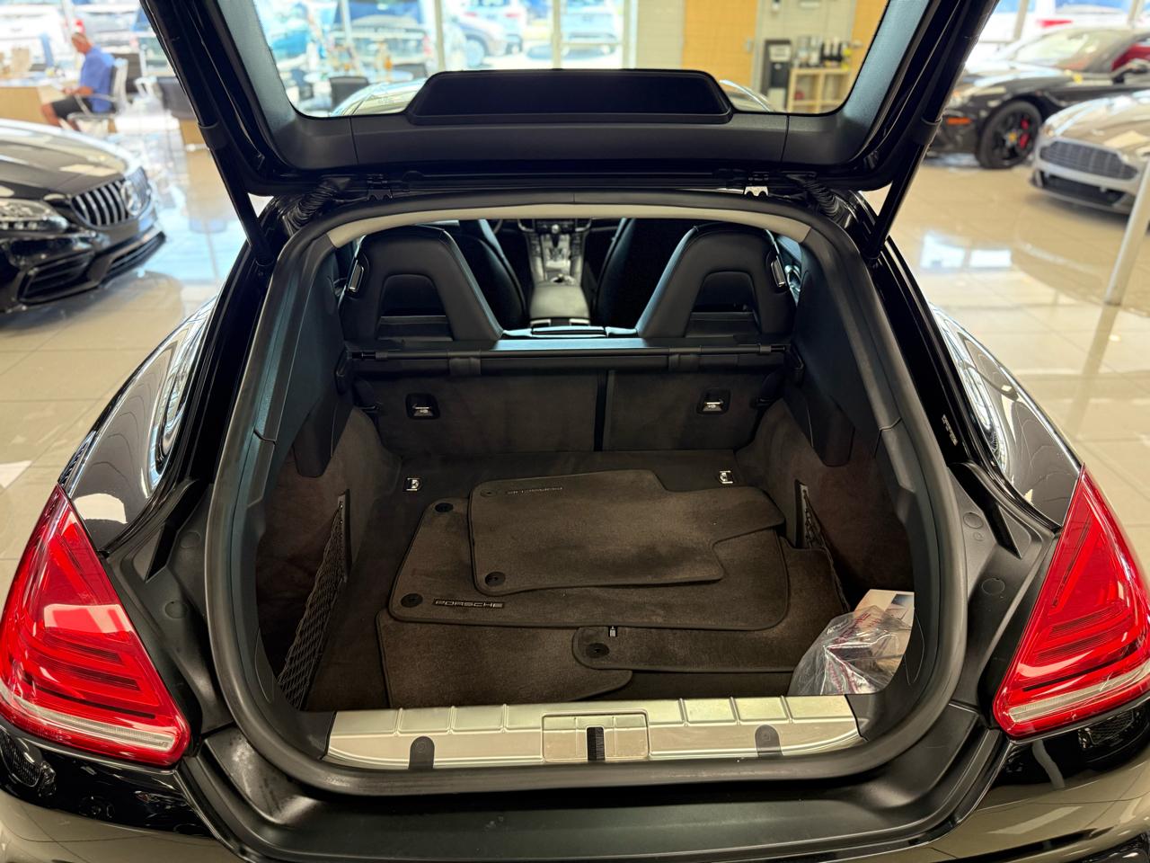 Porsche Panamera 4 2015