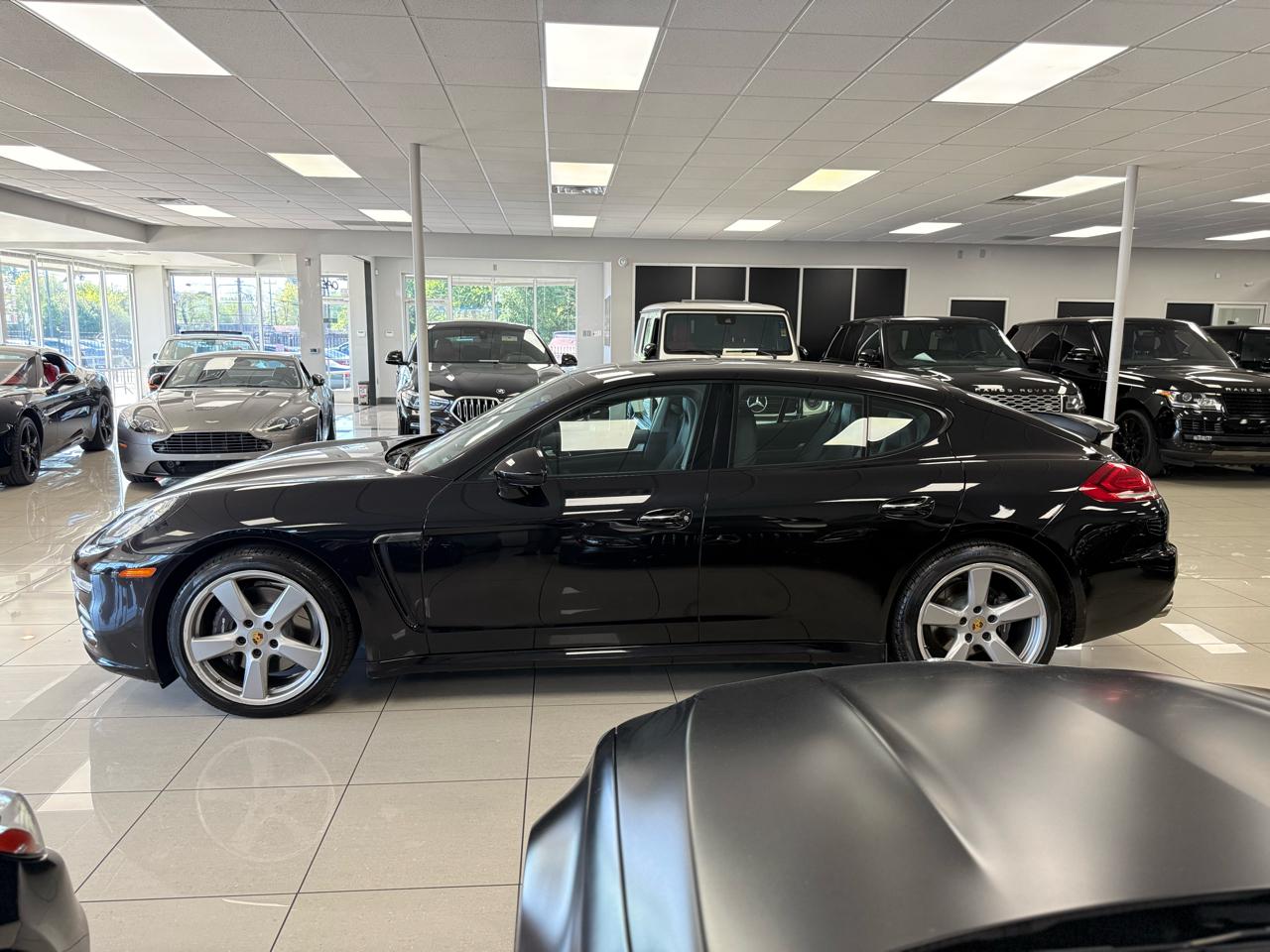 Porsche Panamera 4 2015