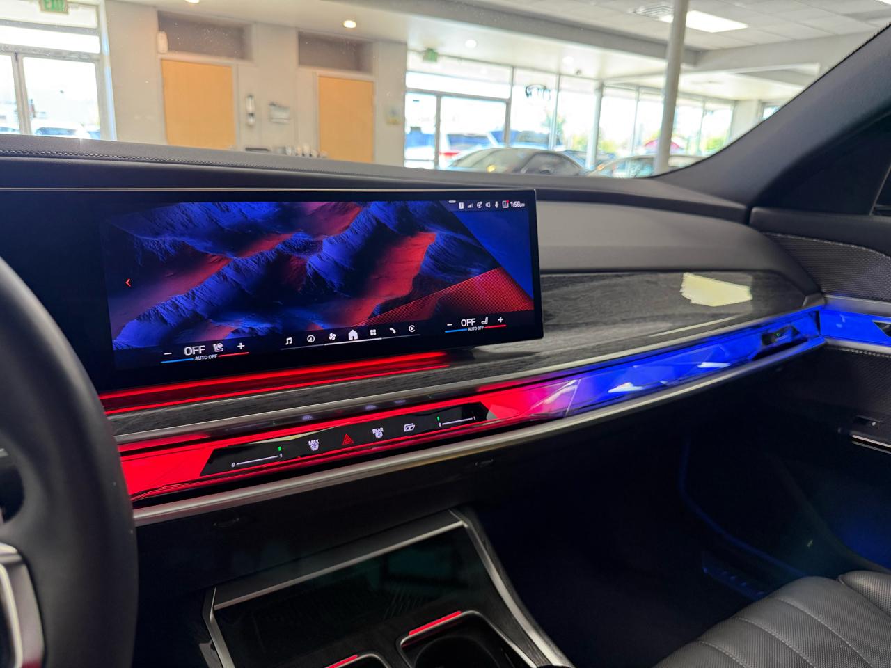 BMW 7-Series 760i xDrive 2023