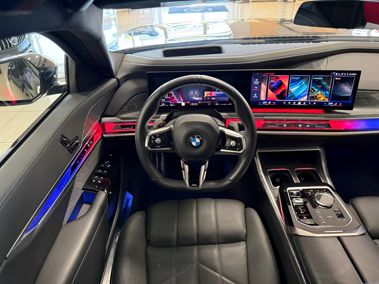 BMW 7-Series 760i xDrive 2023